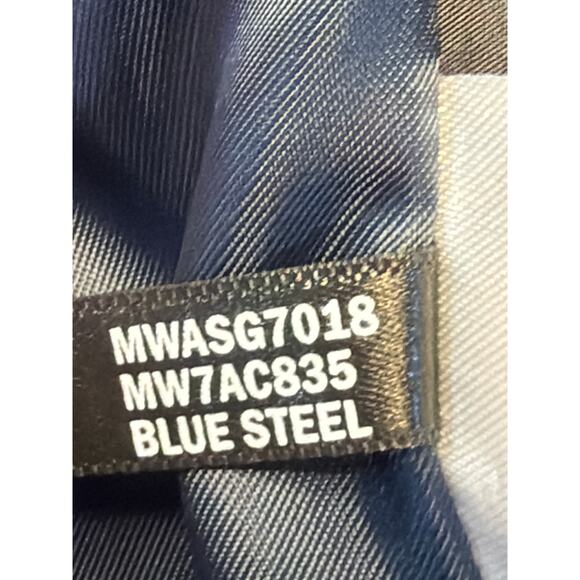 Marc New York Andrew Marc Women's Size LG Navy Blue Quilted Vest - Picture 10 of 10